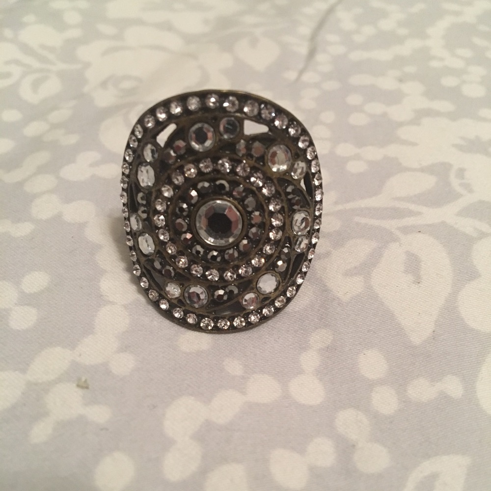 Circular crystal ring